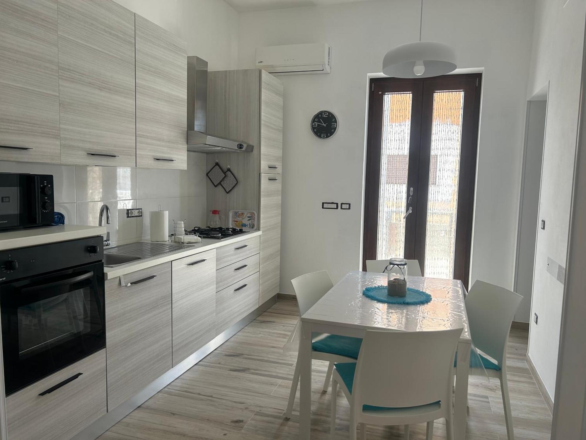 Casa Vacanze Nina ตอร์เร โอโว ภายนอก รูปภาพ